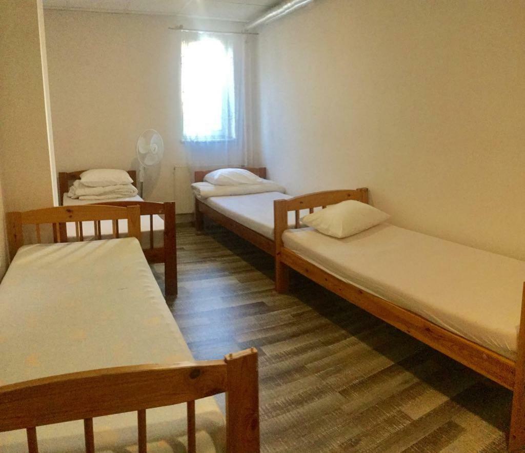 Harbour Hub Hostel Tallinn Exteriör bild